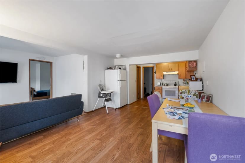 Property photo for 14520 Phinney Avenue N, Shoreline photo 17