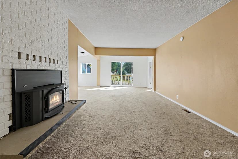 Property photo for 25010 Morgan Street, Black Diamond photo 15