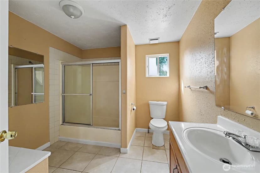 Property photo for 25010 Morgan Street, Black Diamond photo 13