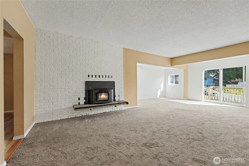Property photo for 25010 Morgan Street, Black Diamond photo 16