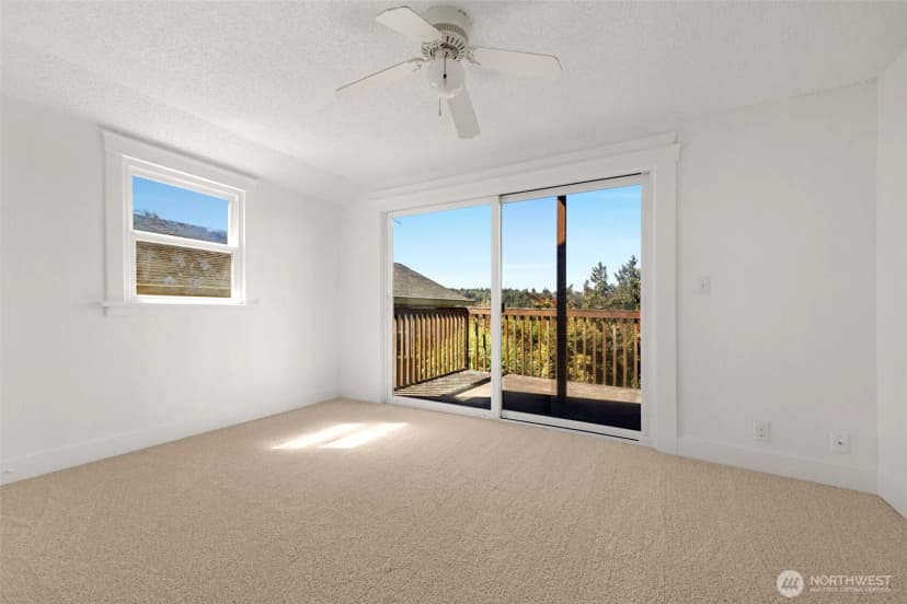 Property photo for 4721 21st Avenue Sw, Seattle photo 16