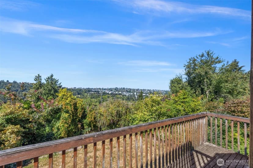Property photo for 4721 21st Avenue Sw, Seattle photo 14