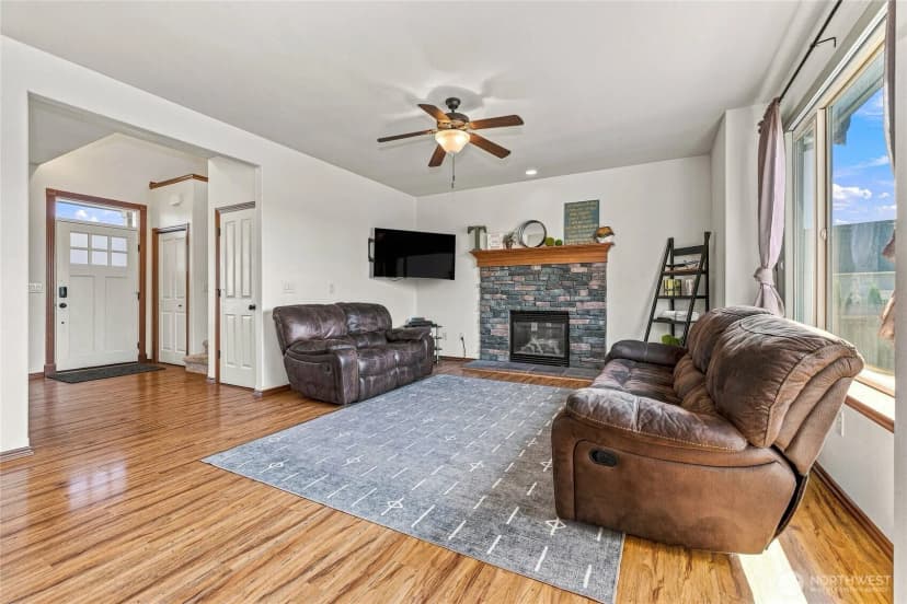 Property photo for 2465 Cirrus Lane, Ferndale photo 16