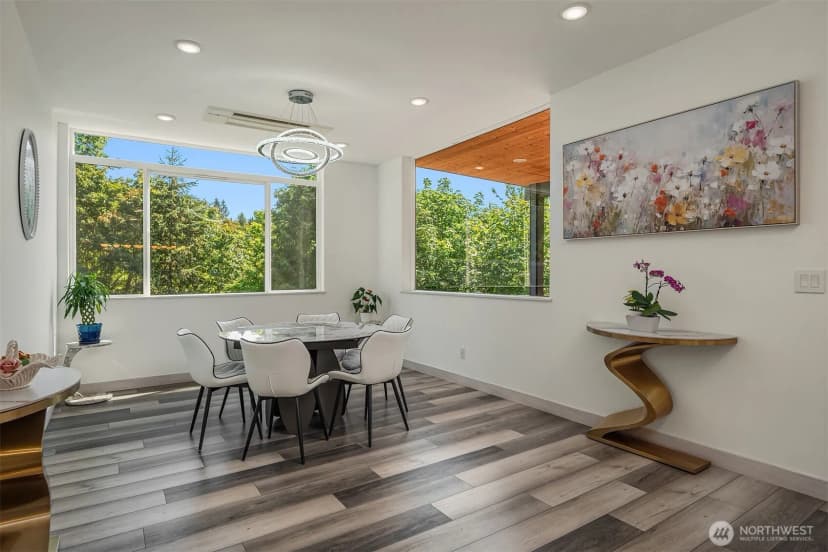 Property photo for 11502 6 Avenue Nw #1, Seattle photo 10