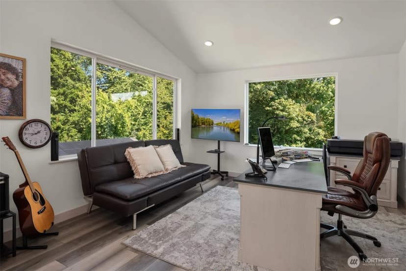 Property photo for 11502 6 Avenue Nw #1, Seattle photo 19