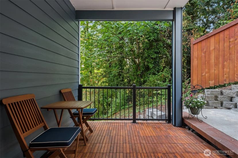Property photo for 11502 6 Avenue Nw #1, Seattle photo 37