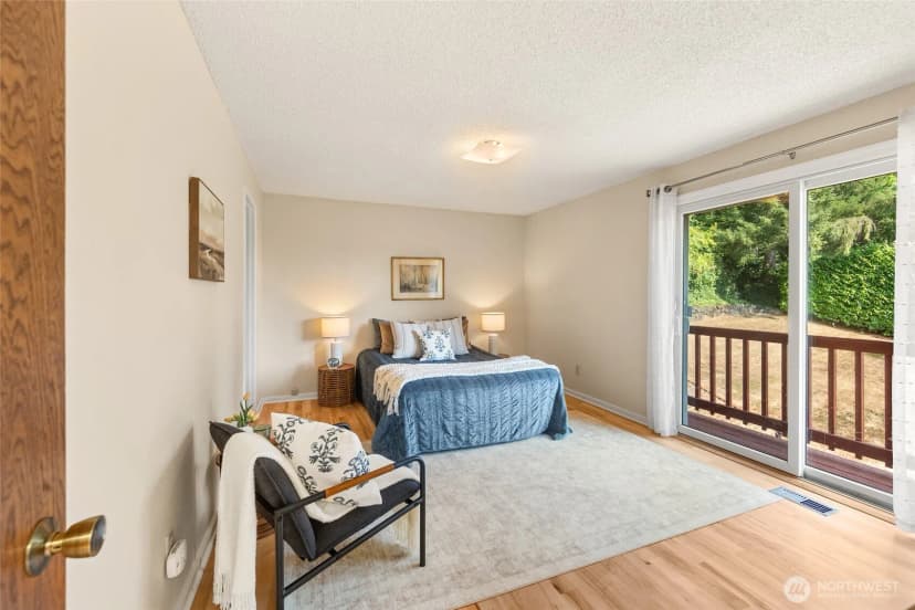 Property photo for 10514 Sw 110th Street, Vashon photo 14