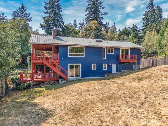 Property photo for 10514 Sw 110th Street, Vashon photo 3