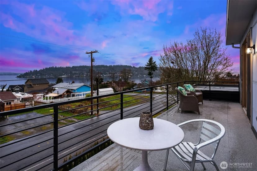 Property photo for 3202 Burnett Avenue N, Renton photo 18