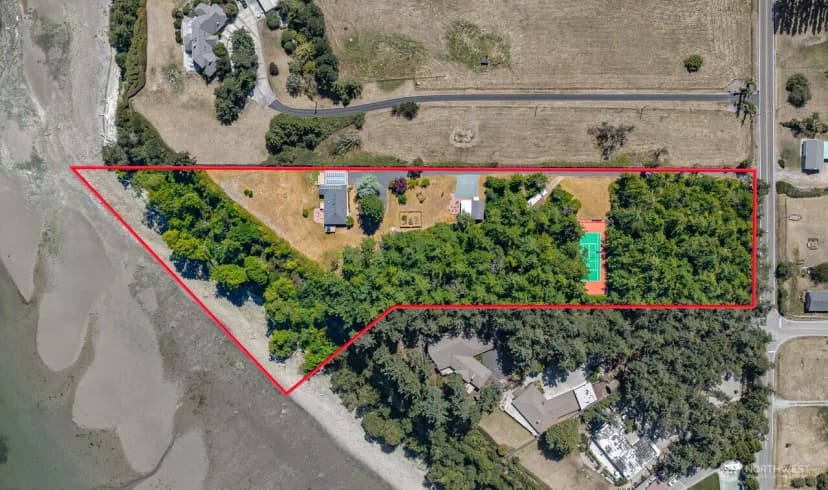 Property photo for 1526 Scenic Heights Road, Oak Harbor photo 3