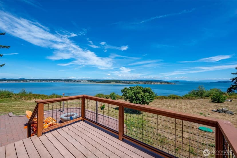 Property photo for 1526 Scenic Heights Road, Oak Harbor photo 15