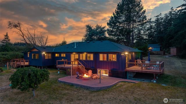 Property photo for 1526 Scenic Heights Road, Oak Harbor