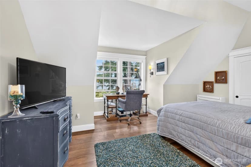 Property photo for 15314 Sandridge Road, Long Beach photo 28