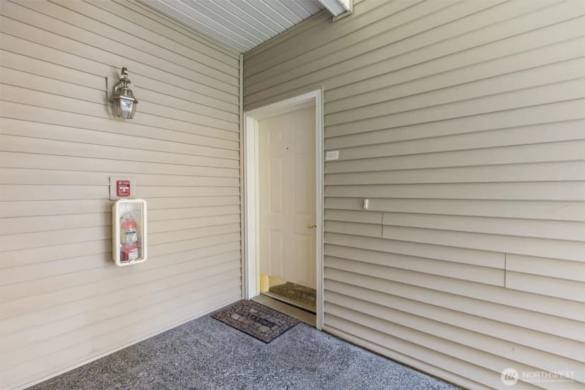 Property photo for 10025 9th Avenue W #e102, Everett photo 22