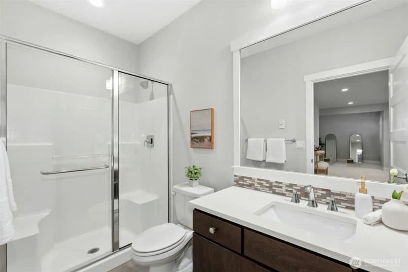 Property photo for 6814 Ne 129th Street, Kirkland photo 34