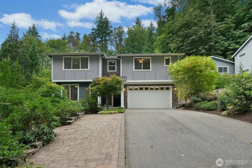 Property photo for 6814 Ne 129th Street, Kirkland