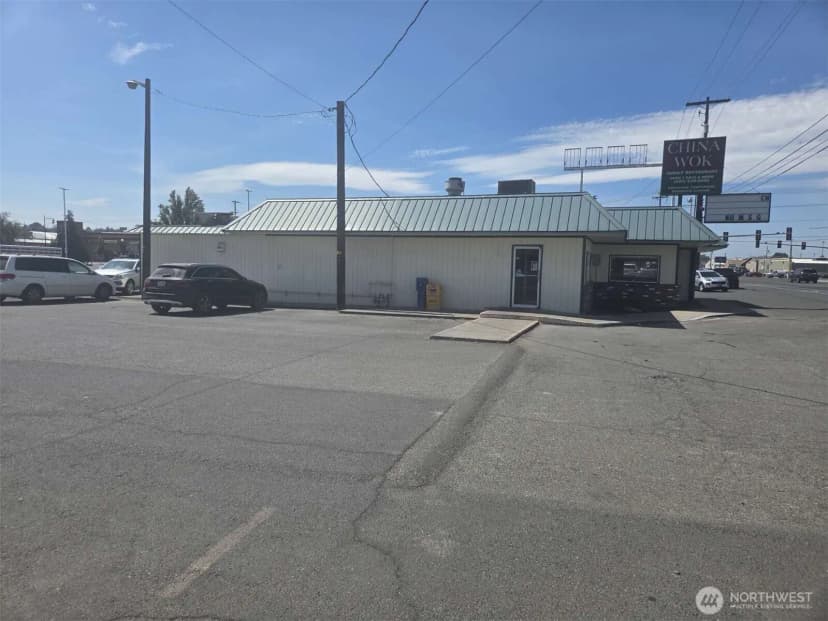Property photo for 613 Yakima Valley Highway, Sunnyside photo 3