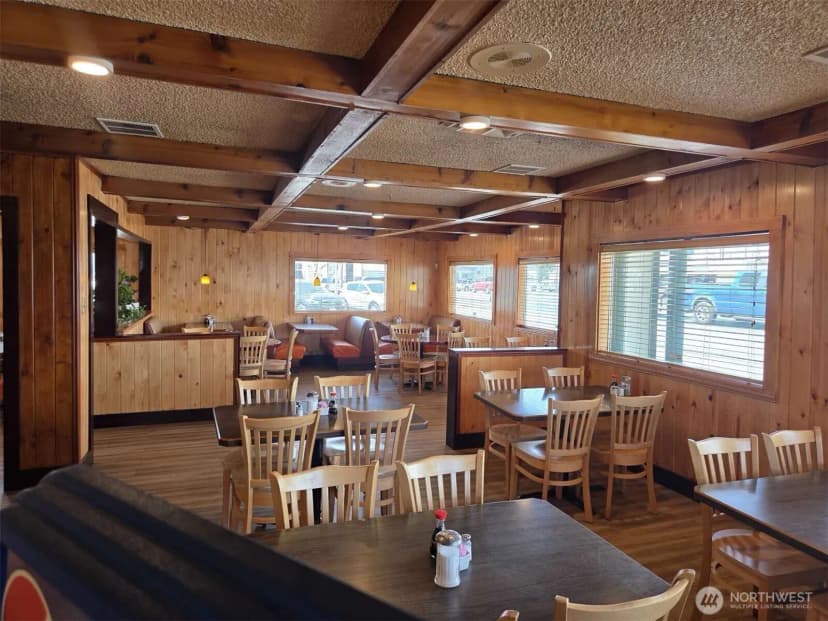 Property photo for 613 Yakima Valley Highway, Sunnyside photo 9