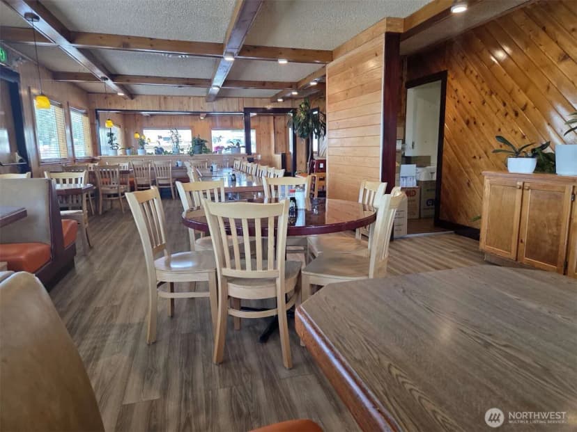 Property photo for 613 Yakima Valley Highway, Sunnyside photo 11