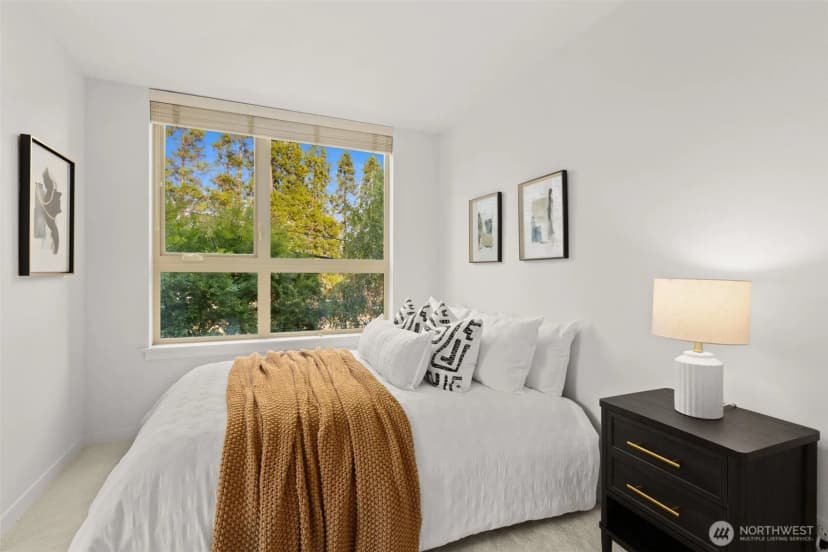 Property photo for 3817 Gilman Avenue W, Seattle photo 13