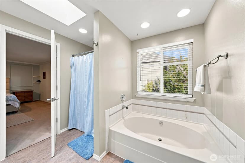Property photo for 1221 85th Drive Ne, Lake Stevens photo 21