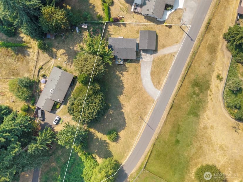 Property photo for 15807 Lawrence Place Se, Yelm photo 24