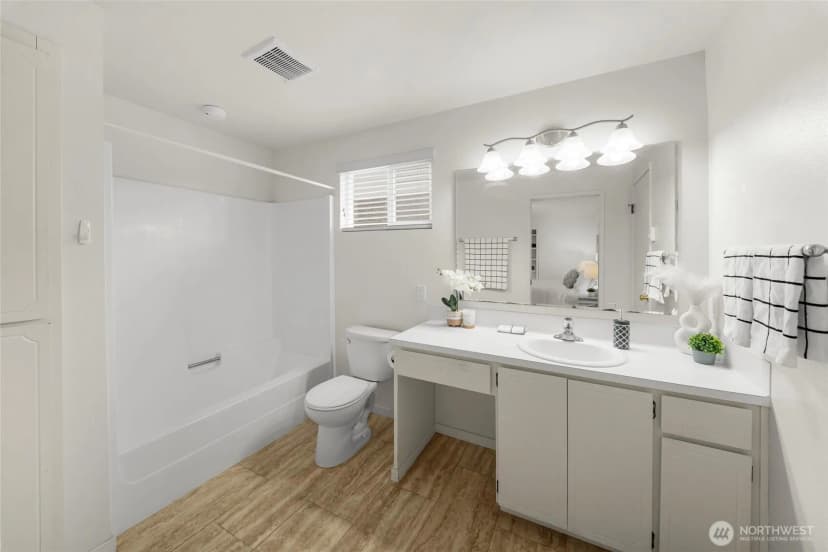 Property photo for 15807 Lawrence Place Se, Yelm photo 12