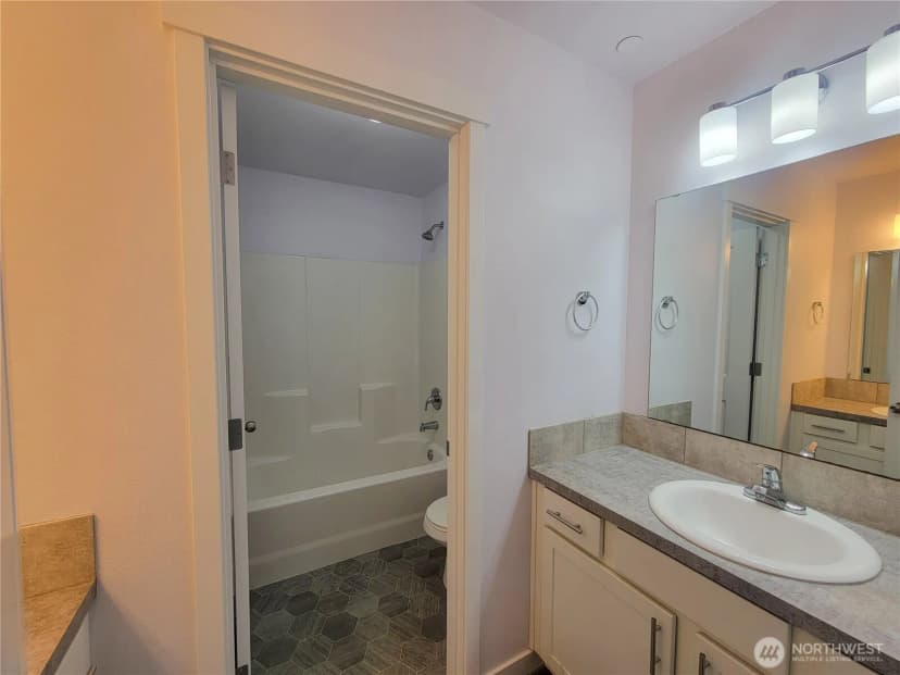 Property photo for 5112 Bear Paw Court Nw, Silverdale photo 27
