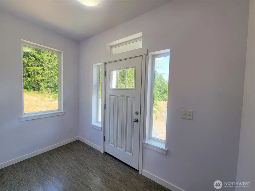 Property photo for 5112 Bear Paw Court Nw, Silverdale photo 5