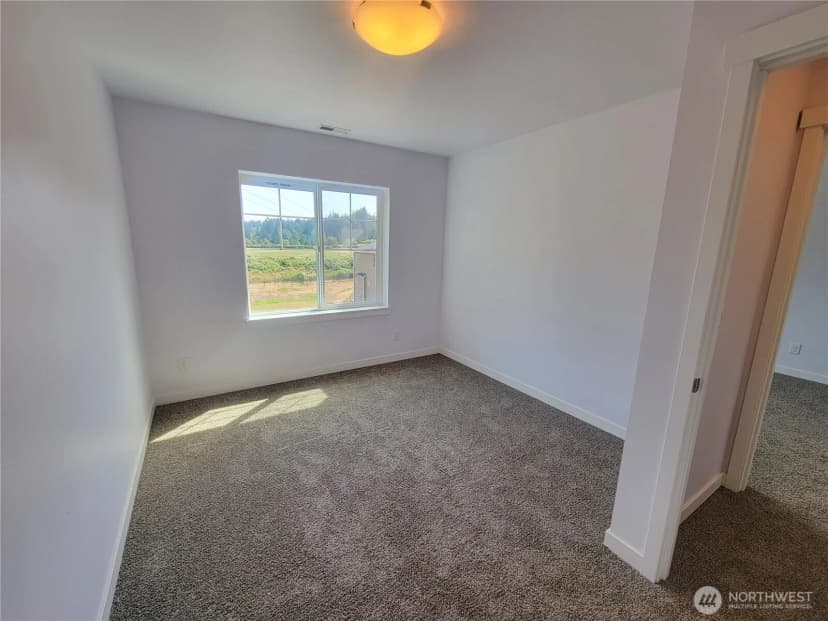 Property photo for 5112 Bear Paw Court Nw, Silverdale photo 30