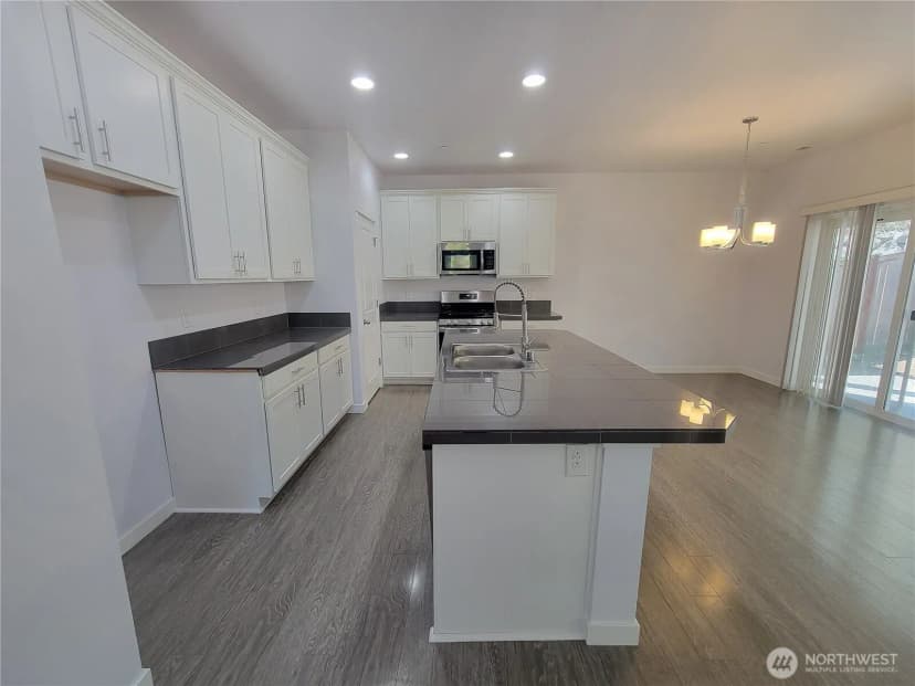 Property photo for 5112 Bear Paw Court Nw, Silverdale photo 15