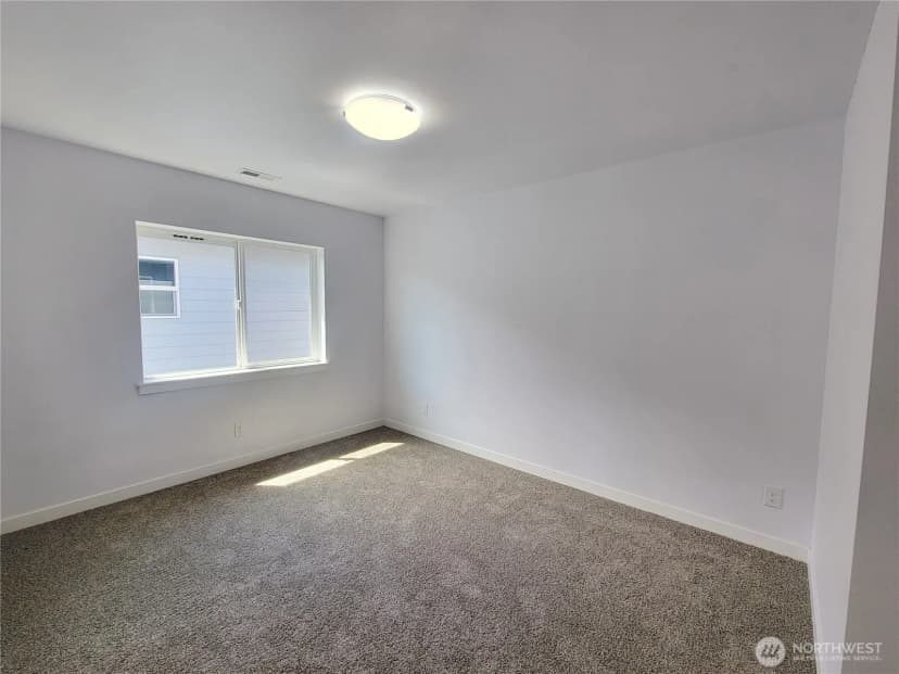 Property photo for 5112 Bear Paw Court Nw, Silverdale photo 26