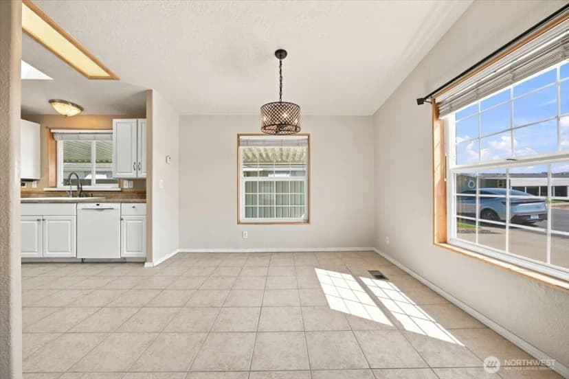 Property photo for 312 S Columbia Center Blvd #106, Kennewick photo 9