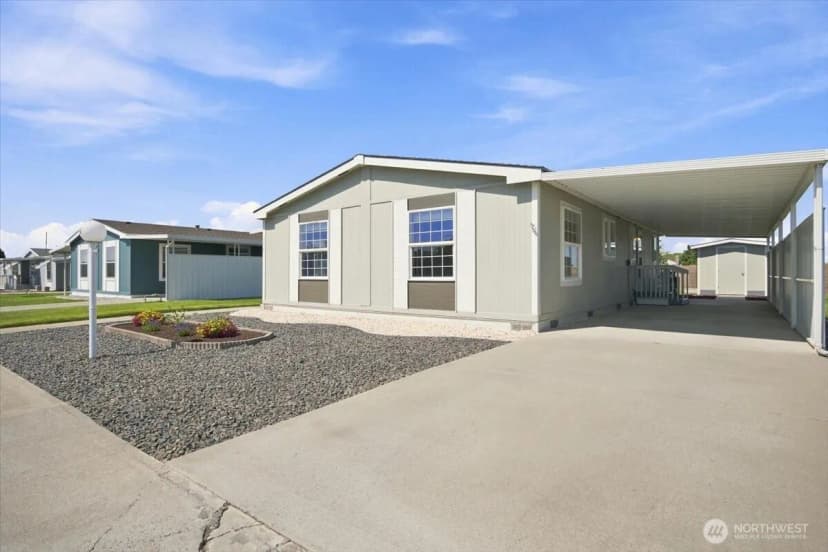 Property photo for 312 S Columbia Center Blvd #106, Kennewick photo 21