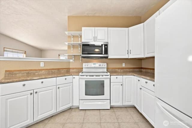 Property photo for 312 S Columbia Center Blvd #106, Kennewick photo 5