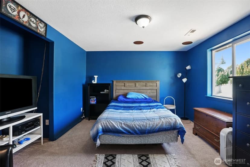 Property photo for 1601 E 4th Way, La Center photo 27