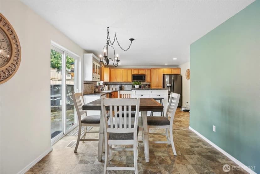 Property photo for 1601 E 4th Way, La Center photo 13