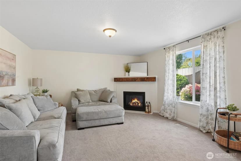 Property photo for 1601 E 4th Way, La Center photo 16