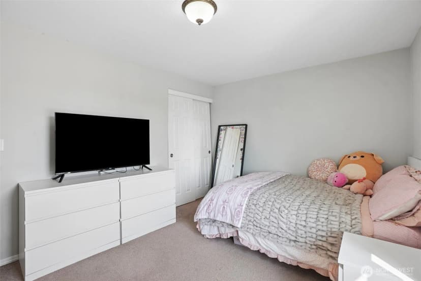 Property photo for 1601 E 4th Way, La Center photo 24