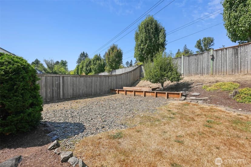 Property photo for 1601 E 4th Way, La Center photo 36