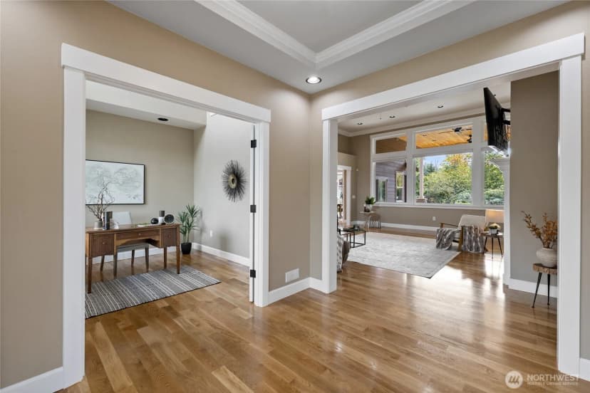 Property photo for 429 Cessna Court E, Eatonville photo 6
