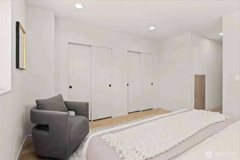 Property photo for 1131 B Nw 60th Street, Seattle photo 13