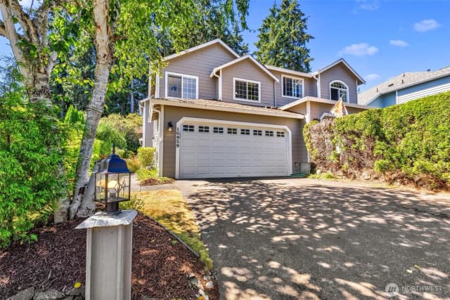 Property photo for 10959 Tulip Place Nw, Silverdale photo 2