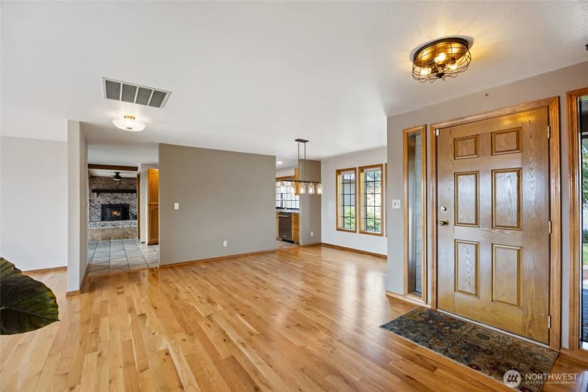 Property photo for 290 Trails End Lane, Yakima photo 5