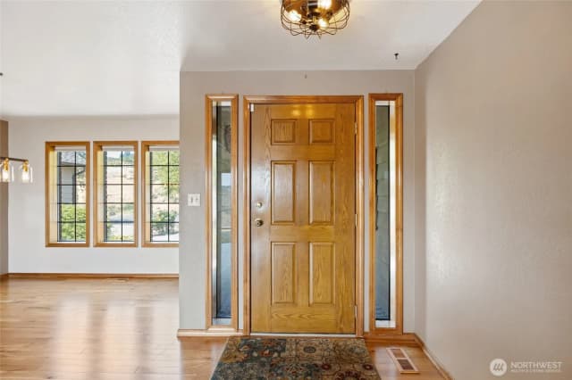 Property photo for 290 Trails End Lane, Yakima photo 4