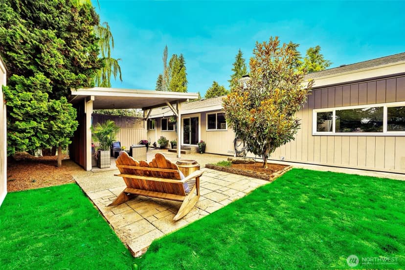 Property photo for 8205 Ne 128th Street, Kirkland photo 23