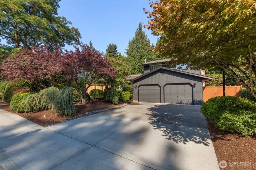 Property photo for 11228 108th Avenue Ne, Kirkland photo 39
