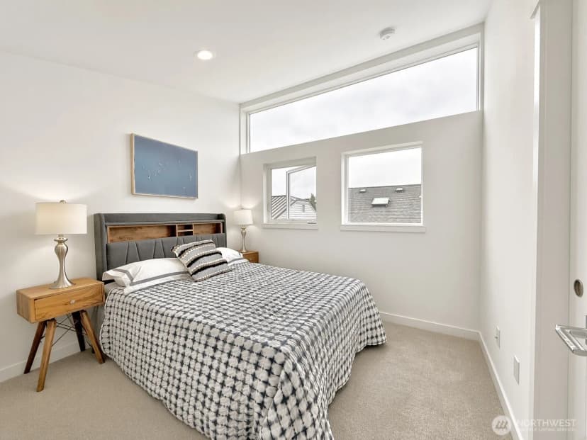 Property photo for 708 N 102nd Street #2, Seattle photo 17