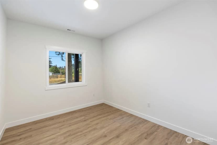 Property photo for 98589 9561 17139 Bucoda Highway Se, Tenino photo 14