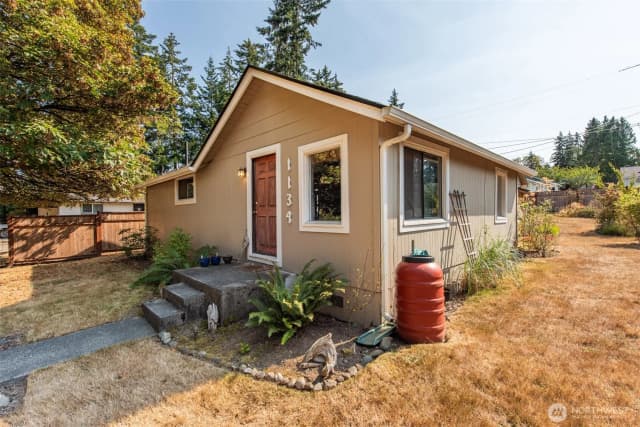Property photo for 1134 W 18th Street, Port Angeles photo 5